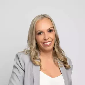 Lynn Boyarski, Coquitlam, Real Estate Agent